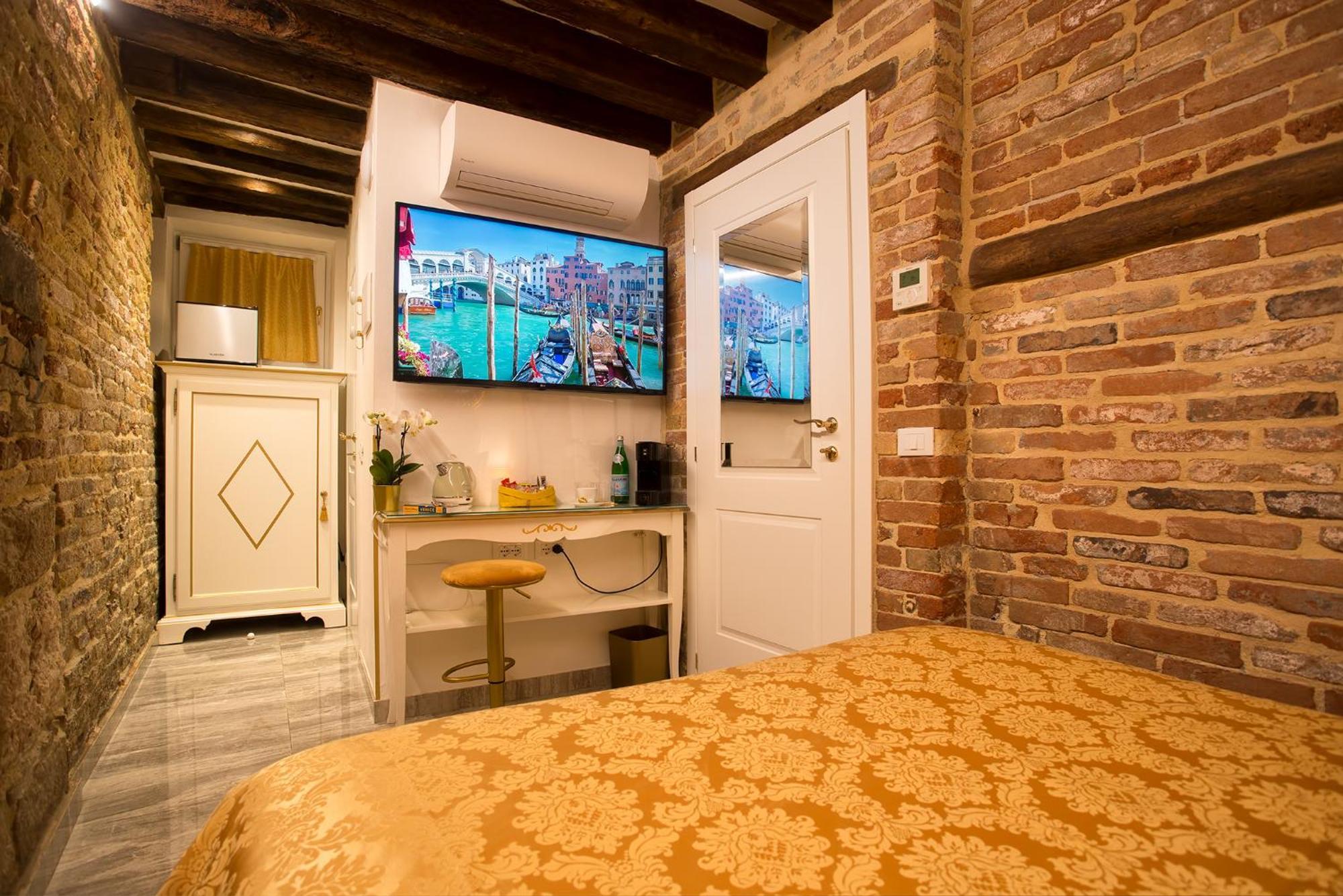 Hotel CàPatron à Venise Extérieur photo